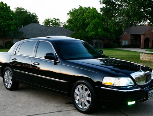  Stretched Limousine, Town Car, SUV, Chrysler 300, Executive Bus